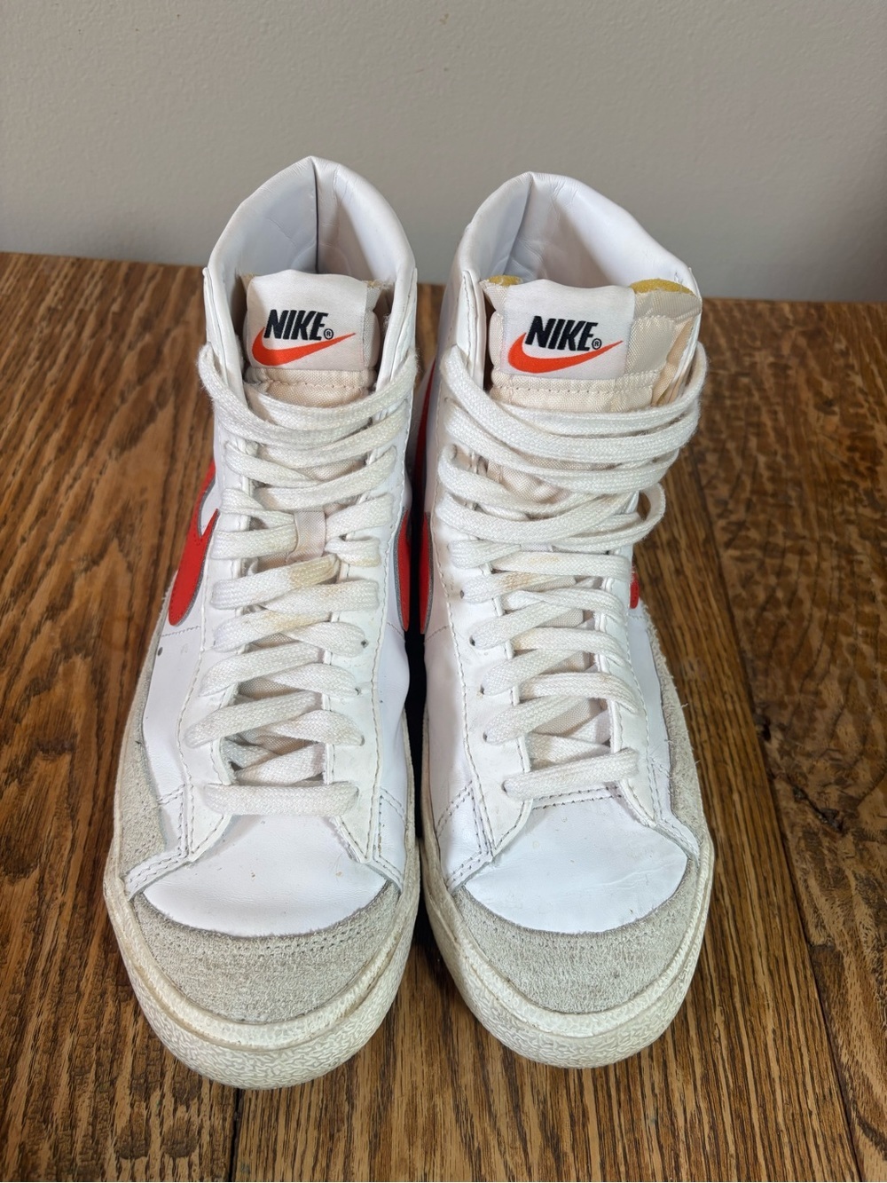 Nike Blazer Mid 77 Vintage Red swoosh - Picture 4 of 7